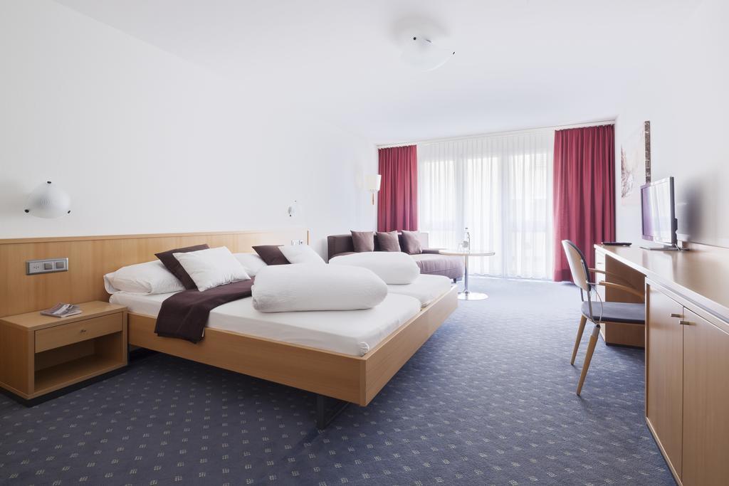 אלטדורף Hotel Hoefli חדר תמונה